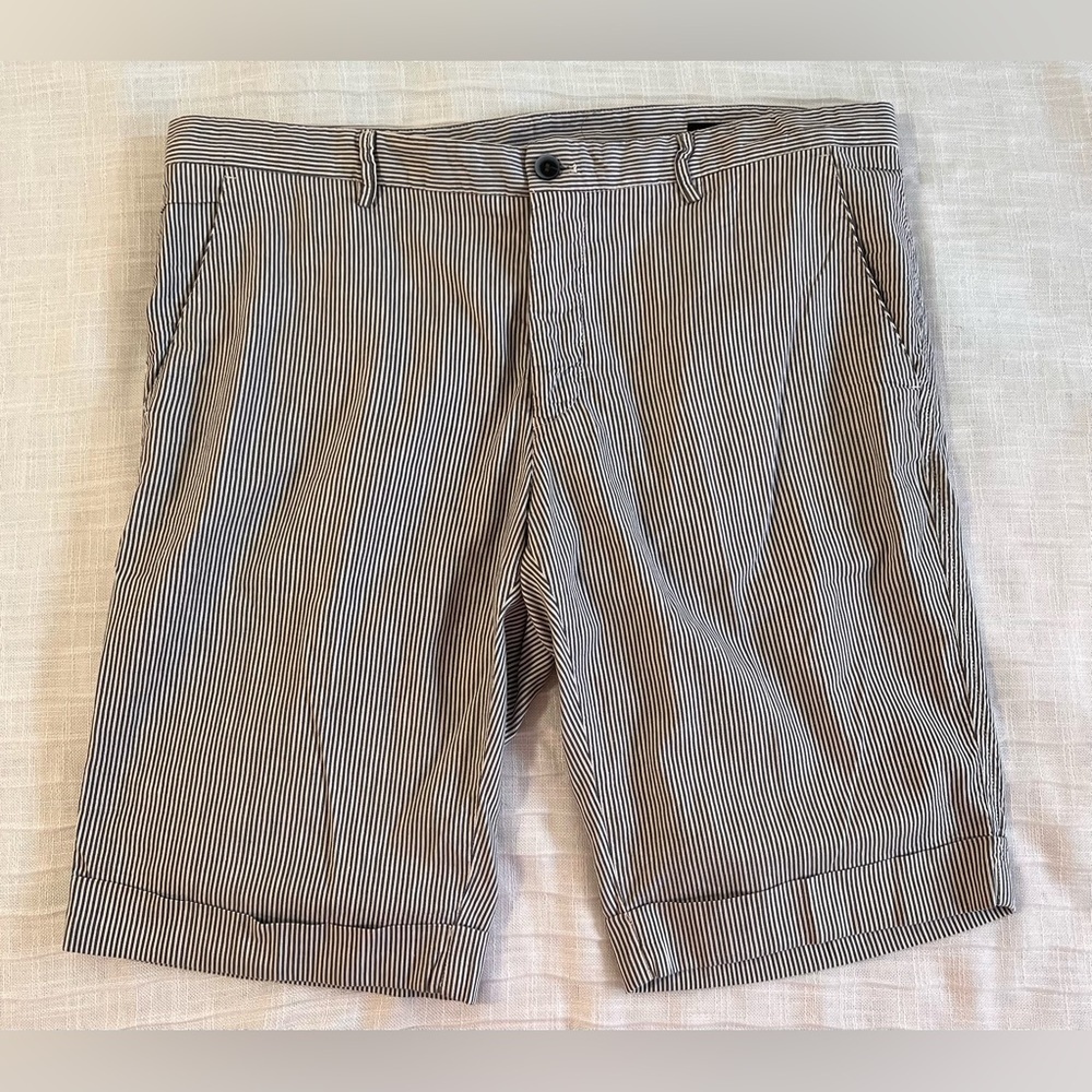 Mason’s shorts size 56/M black & white‎